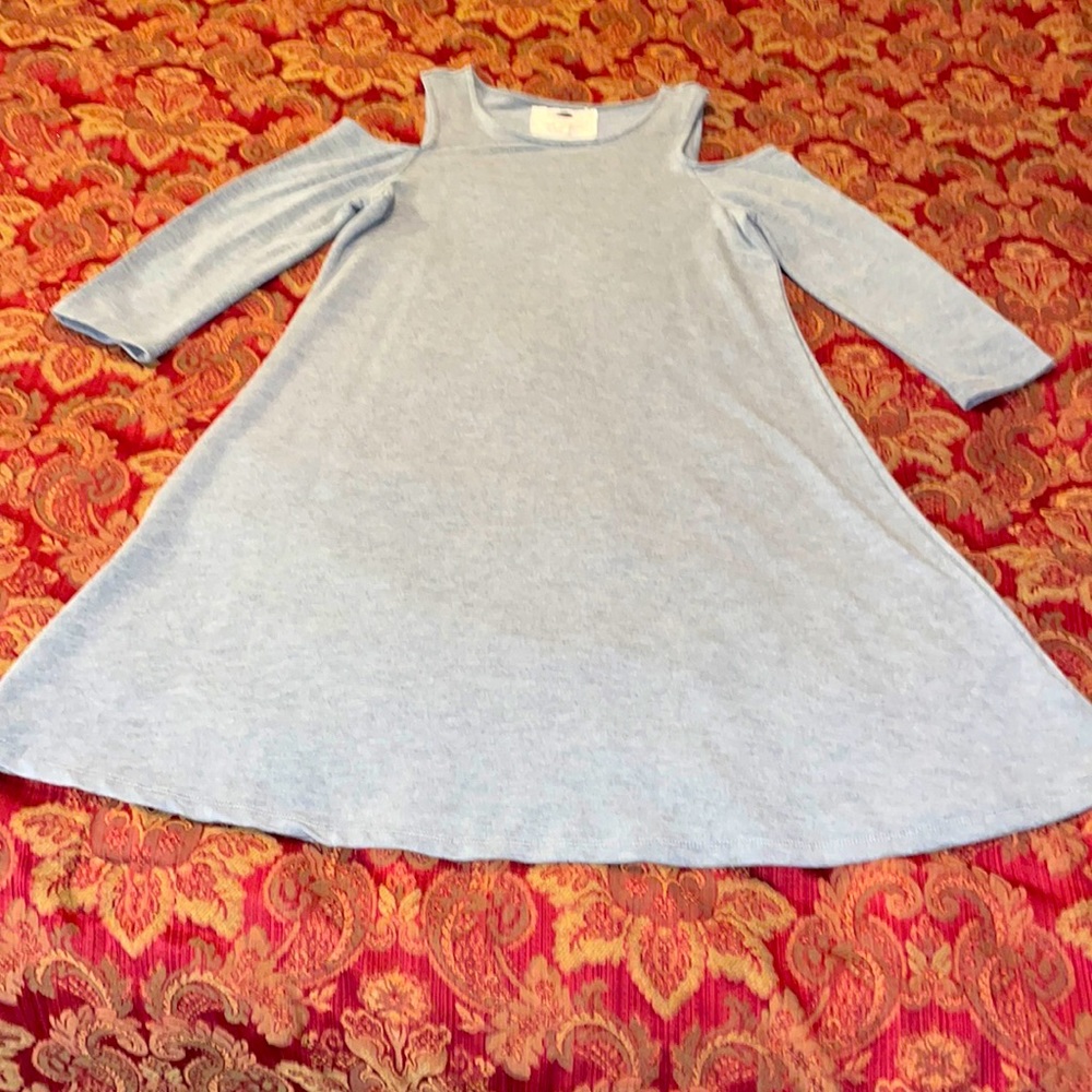 Cupio Gray cold shoulder dress size S